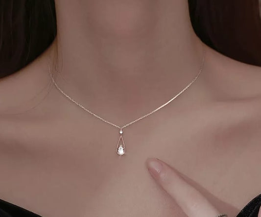 Drop Necklace