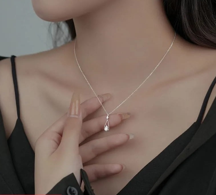 Drop Necklace